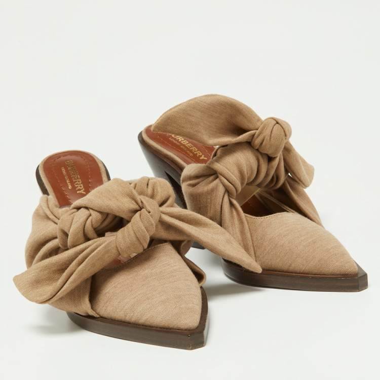 مملوكة مسبقًا Burberry Brown Fabric Scarf Tie Mules Size 36