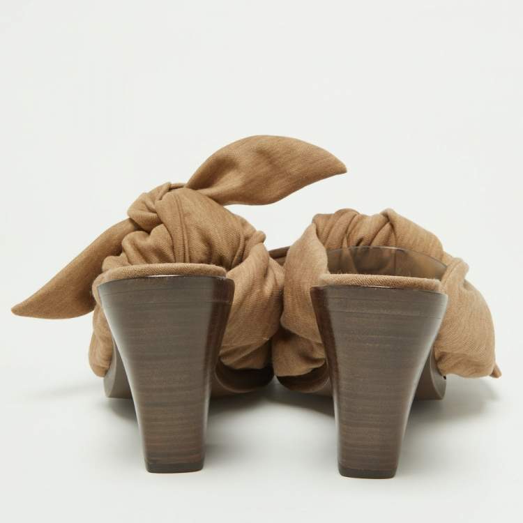 مملوكة مسبقًا Burberry Brown Fabric Scarf Tie Mules Size 36