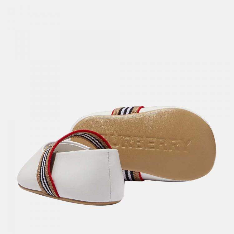 Pre Owned Buberry (Kids) White - Leather - N1-Livy Sandals EU 19