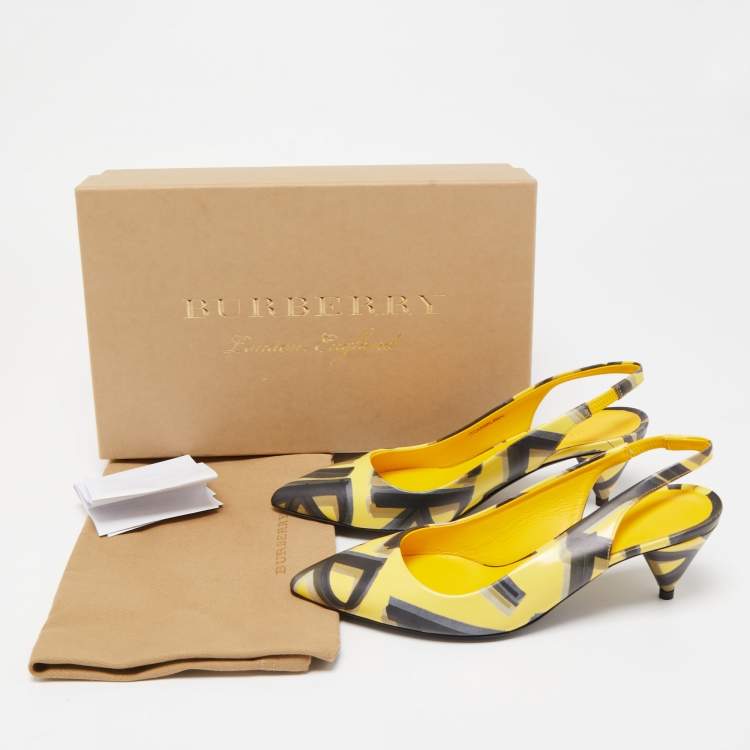 مملوكة مسبقًا Burberry Yellow/Black Printed Leather Morson Slingback Pumps Size 36.5