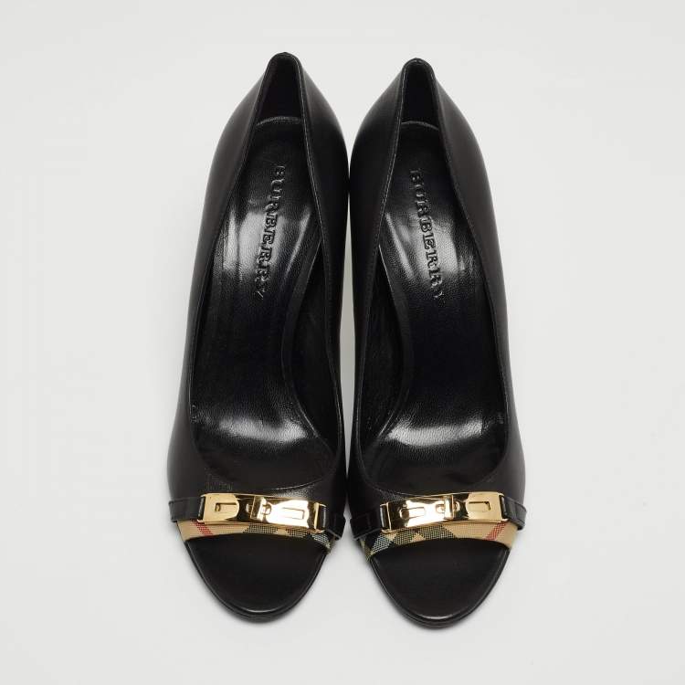 Pre Owned Burberry Black Leather And Canvas Trim Twist Lock Dunlow Peep Toe Pumps Size 39