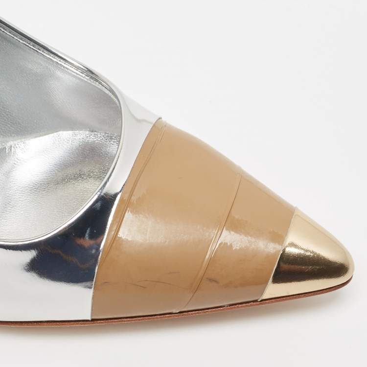 Pre Owned Burberry Silver Patent Pointed Toe Pumps Size 36.5
