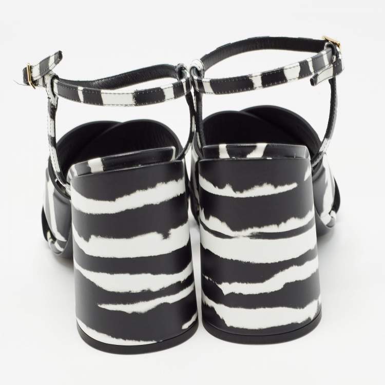 Pre Owned Burberry Black/White Leather Castlebar Ankle Strap Sandals Size 39