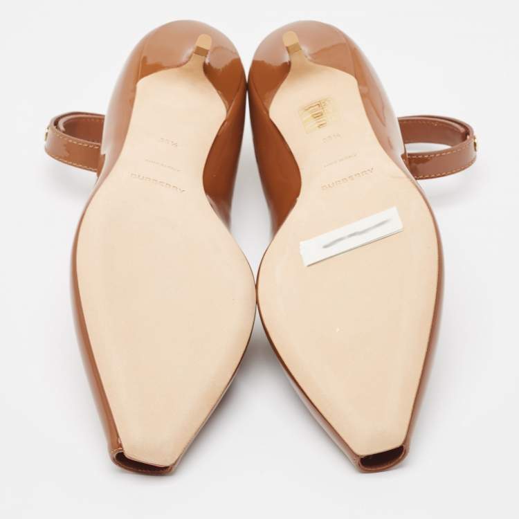 Pre Owned Burberry Brown Patent Leather Dill Kitten Heel Pumps Size 38.5