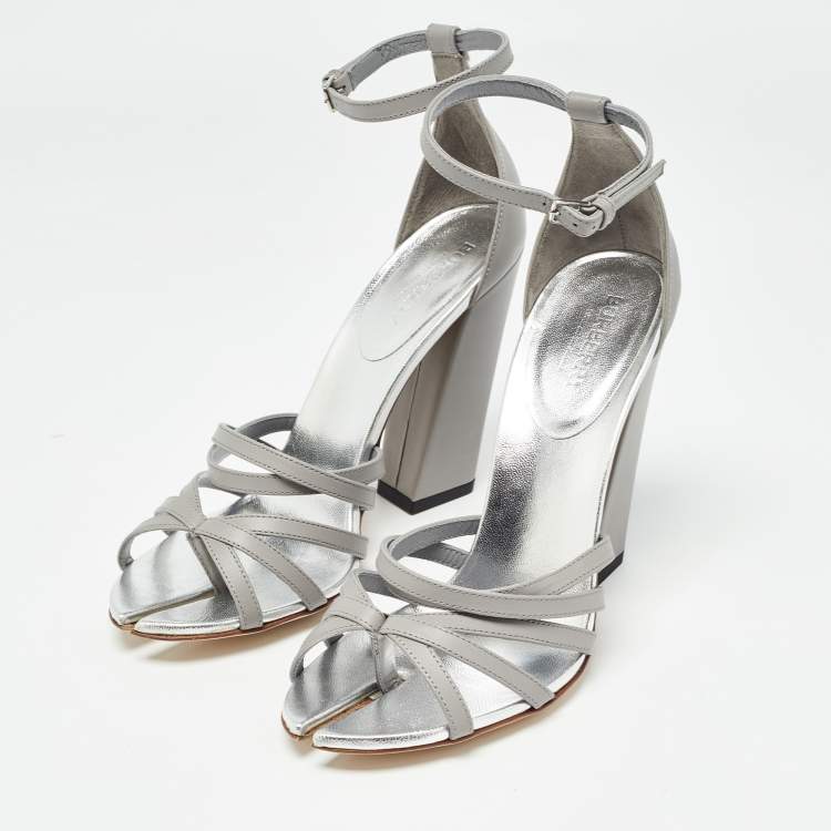 Burberry Grey Leather Hove Ankle Strap Sandals Size 39 Burberry TLC