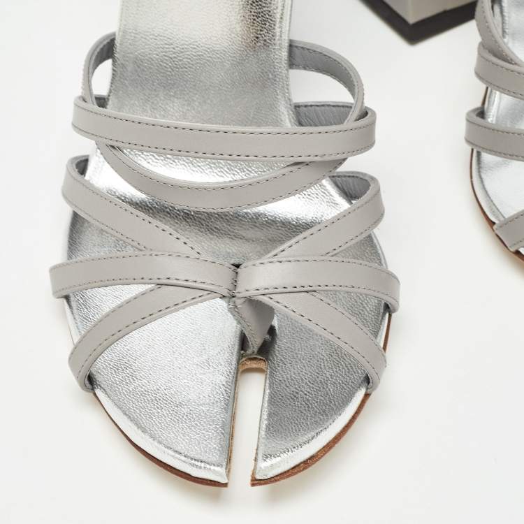 Pre Owned Burberry Grey Leather Hove Ankle Strap Sandals Size 39