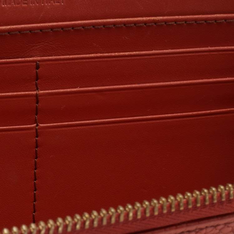 Pre Owned Burberry Prorsum Orange Leather Zip Around Wallet