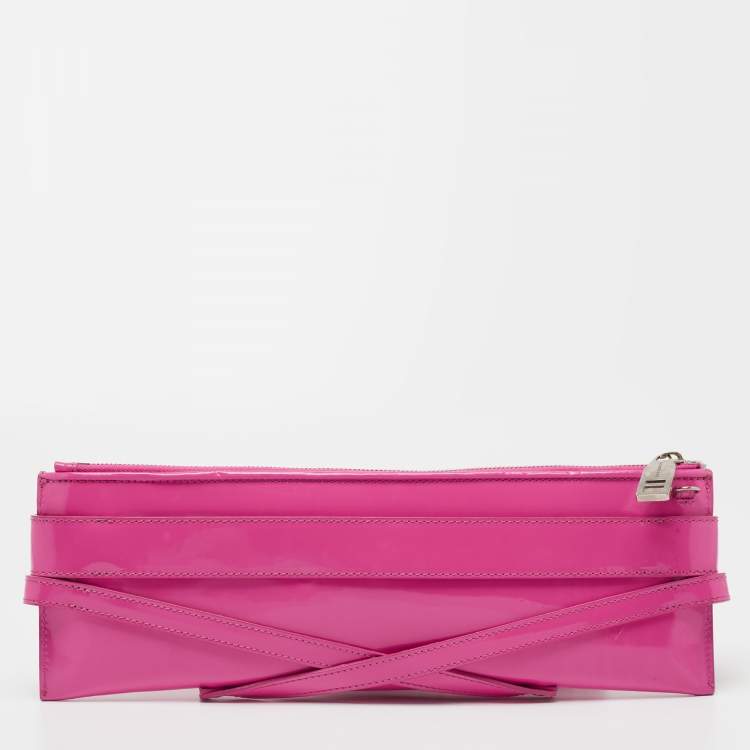 Pre Owned Burberry Propsum Pink Patent Leather Bridle Elongated Clutch Bag