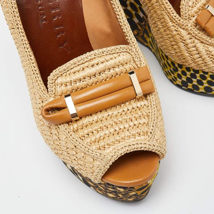 Pre Owned Burberry Beige Raffia and Fabric Open Toe Wedge Pumps Size 38.5