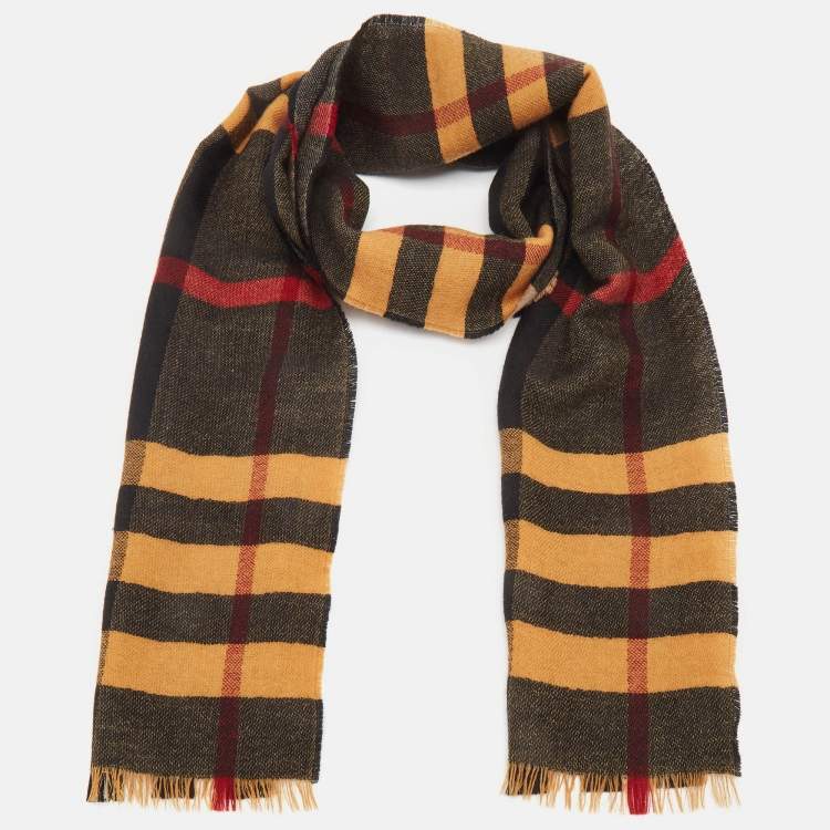 Pre Owned Burberry Multicolor Gaint Check Wool Muffler 