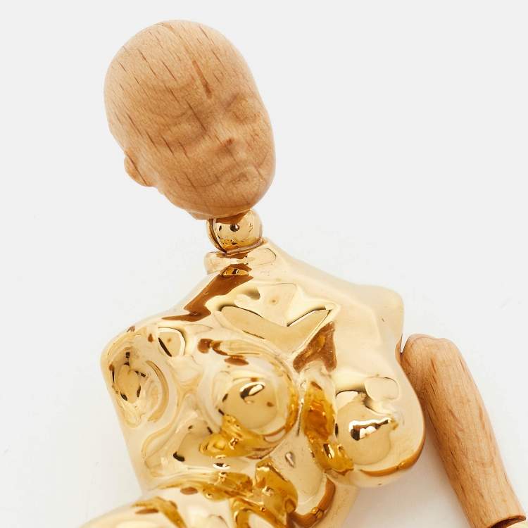 Pre Owned Burberry Doll Wood Enamel Gold Tone Brooch