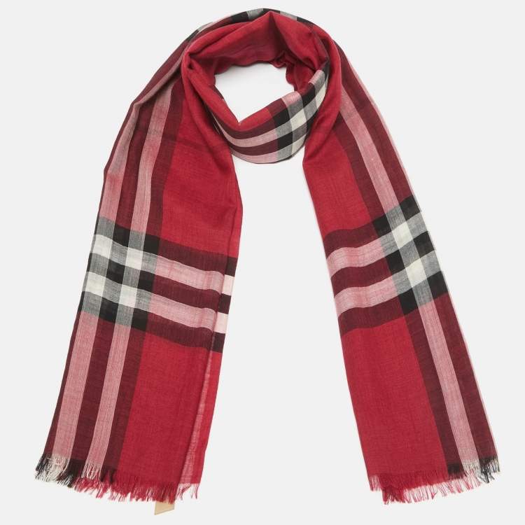 Pre Owned Burberry Red Checked Wool Blend Scarf