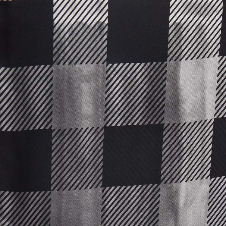 Pre Owned Burberry Black Checked Silk Scarf