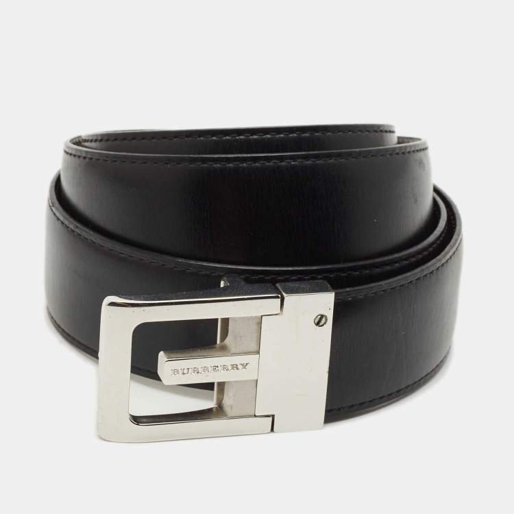 مملوكة مسبقًا Burberry Black/Brown Leather Reversible Belt 95 CM