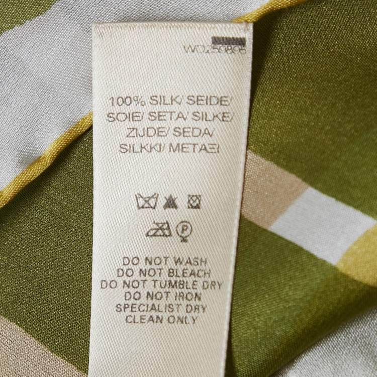 Pre Owned Burberry Green Check Print Silk Square Scarf 