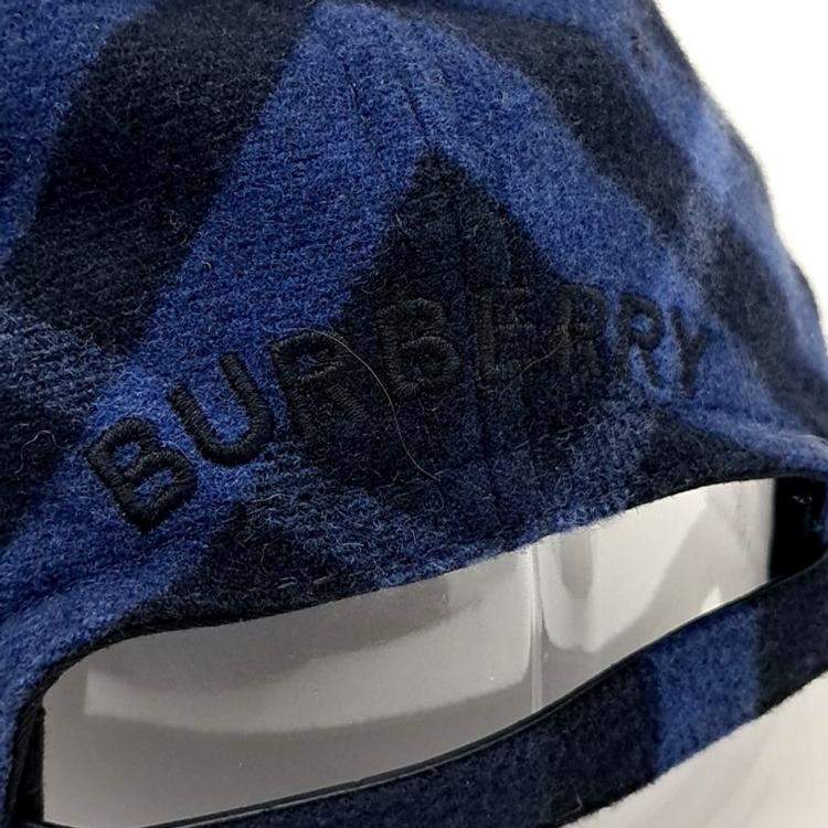 Pre Owned Burberry Blue Wool cap hat