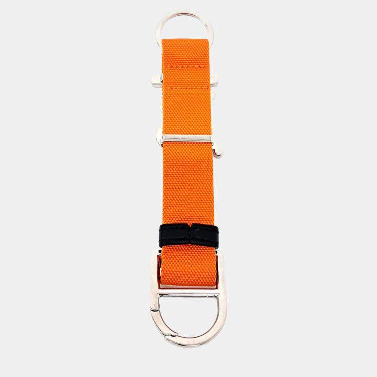 مملوكة مسبقًا Burberry Orange Silver key ring