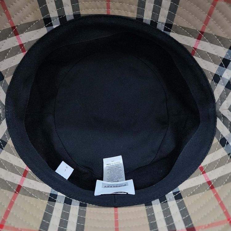 Pre Owned Burberry Beige/Multicolor Bucket Hat