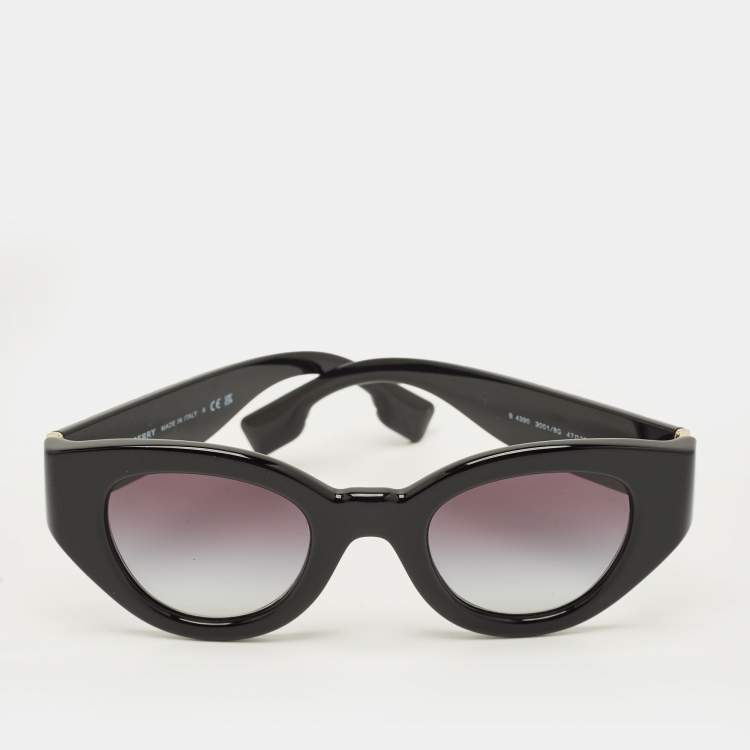 مملوكة مسبقًا Burberry Black Gradient B 4390 Cat Eye Sunglasses
