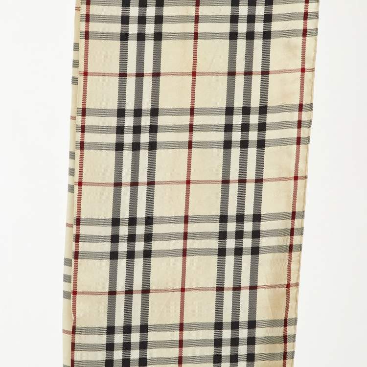 مملوكة مسبقًا Burberry Beige Vintage Check Silk Fringed Scarf
