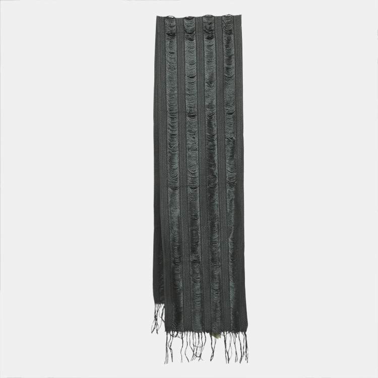 Pre Owned Burberry Grey Wool Fringed Stole