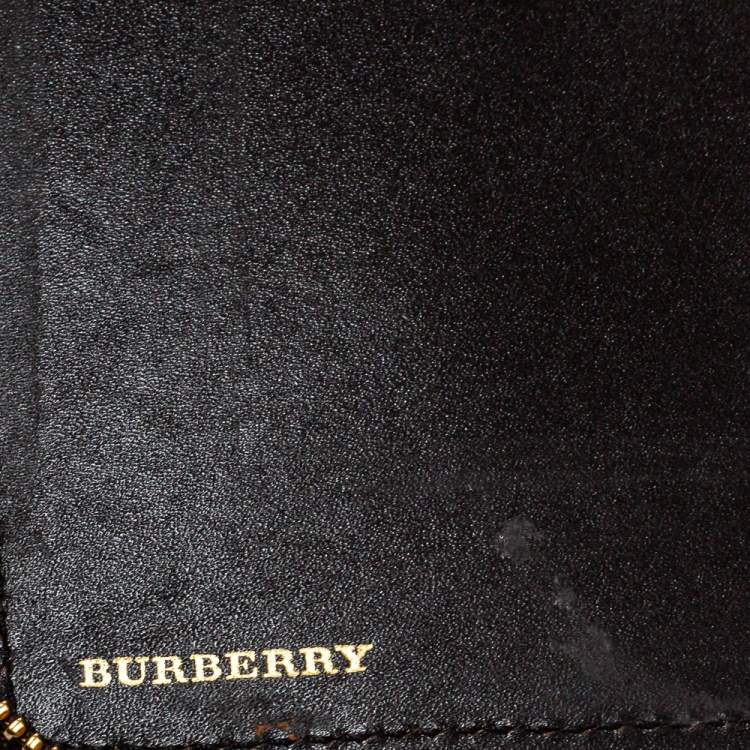 Pre Owned Burberry Beige/Brown Haymarket Check PVC Zip Around iPad Case