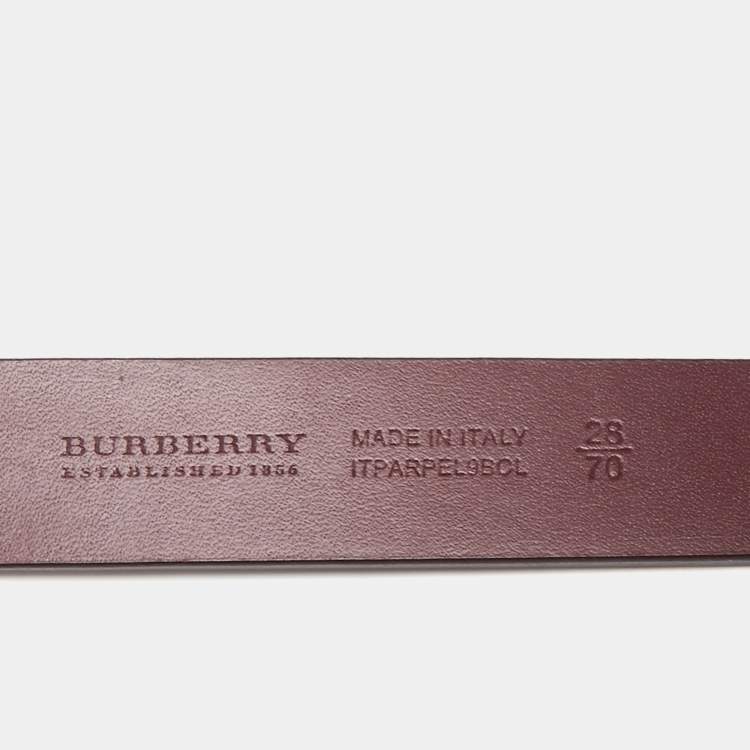 Pre Owned Burberry Maroon Patent Leather Heart Buckle Belt 70 CM