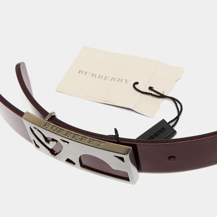 Pre Owned Burberry Maroon Patent Leather Heart Buckle Belt 70 CM