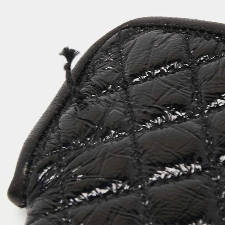Pre Owned Burberry Black Quilted Glossy Leather Buckle Gloves 