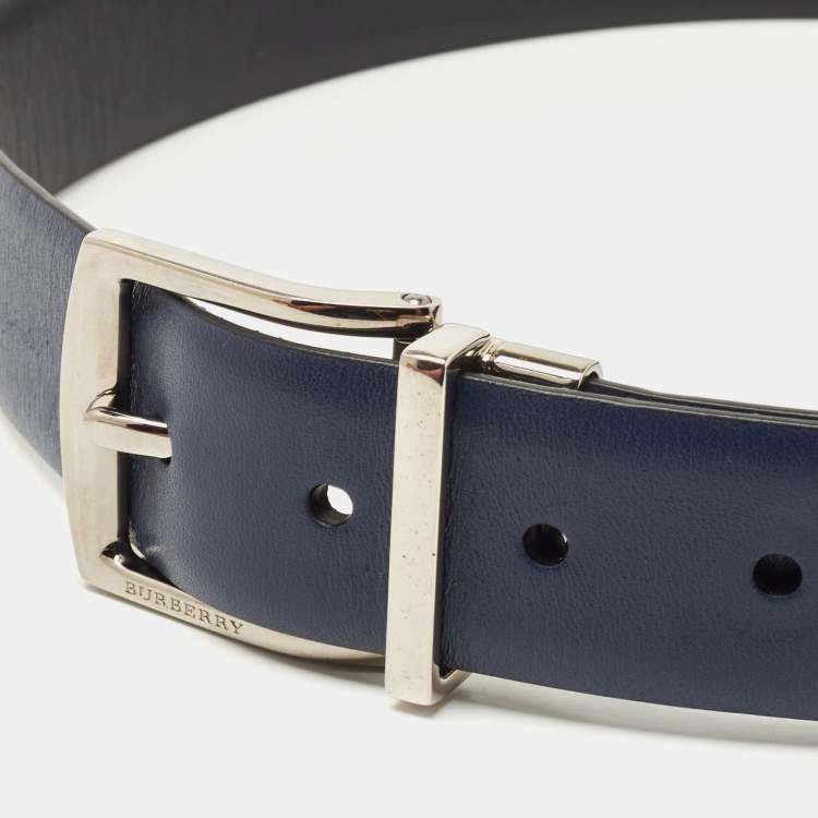 Pre Owned Burberry Blue/Black Leather Reversible Buckle Belt 80CM