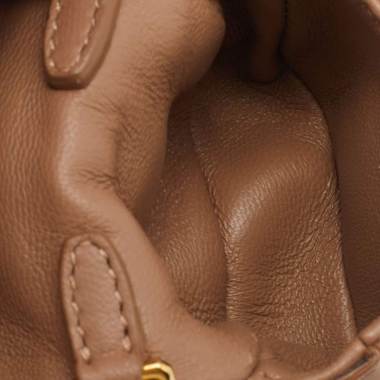 Pre Owned Burberry Beige Quilted Leather AirPods Pro Case 