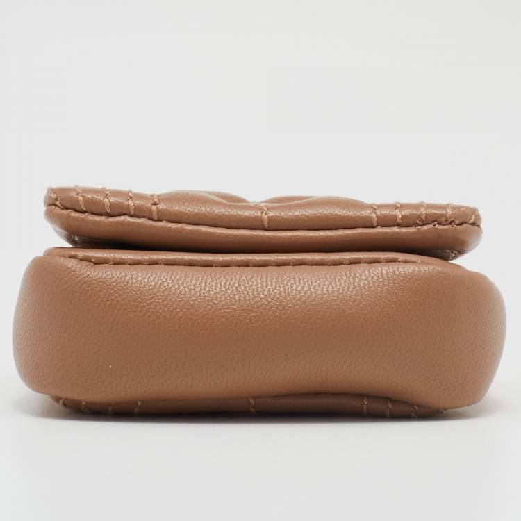 Pre Owned Burberry Beige Quilted Leather AirPods Pro Case 