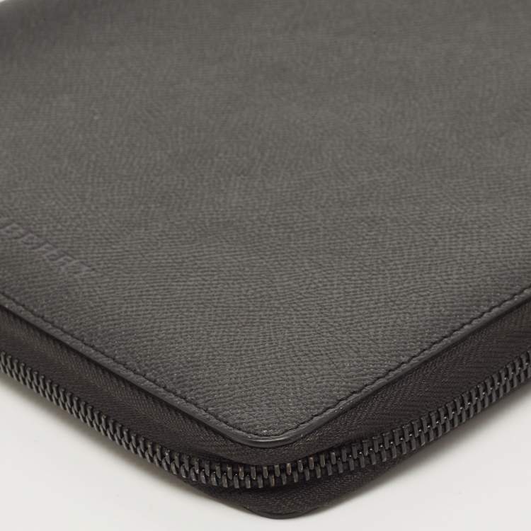 Pre Owned Burberry Black Leather Tablet Case