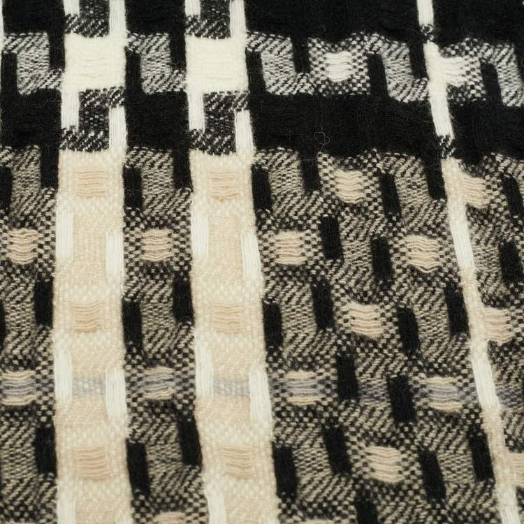 Pre Owned Burberry Black Nova Check Patterned Wool Fringed Scarf