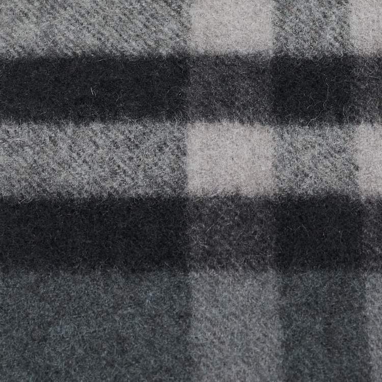 Pre Owned Burberry Grey Check Patterned Cashmere Fringed Scarf