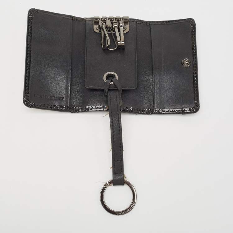 Pre Owned Burberry Multicolor Nova Check PVC and Patent Leather Key Holder