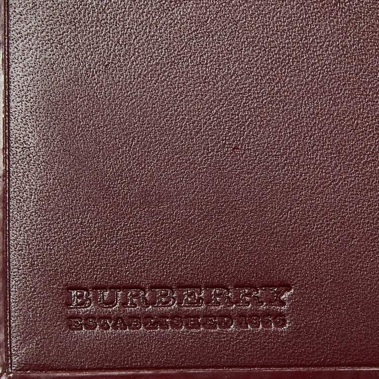 Pre Owned Burberry Burgundy Heart Nova Coated Canvas and Patent Leather Agenda Cover