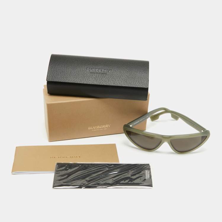 Pre Owned Burberry Grey/Black B4292 Cat Eye Sunglasses
