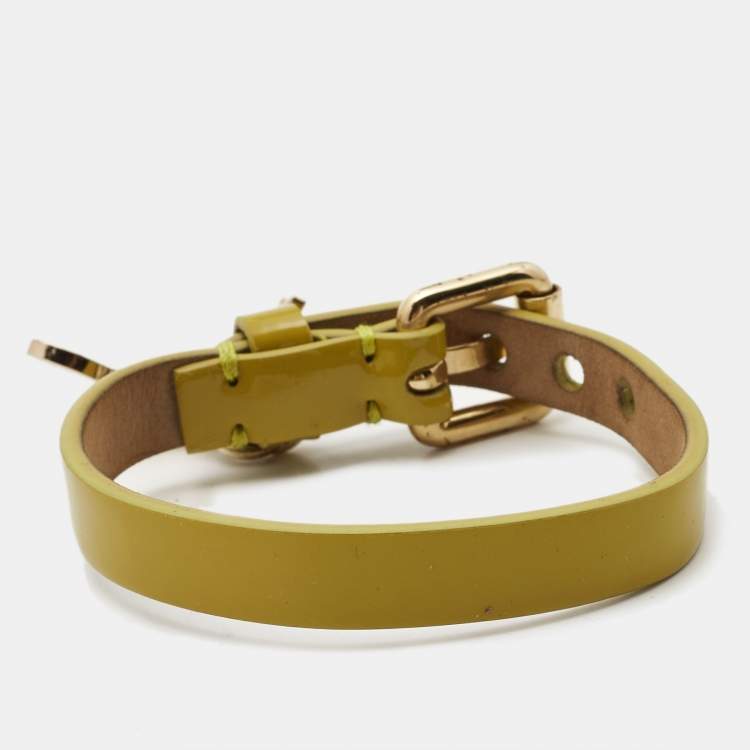 Pre Owned Burberry Leather Bee Charm Gold Tone Bracelet