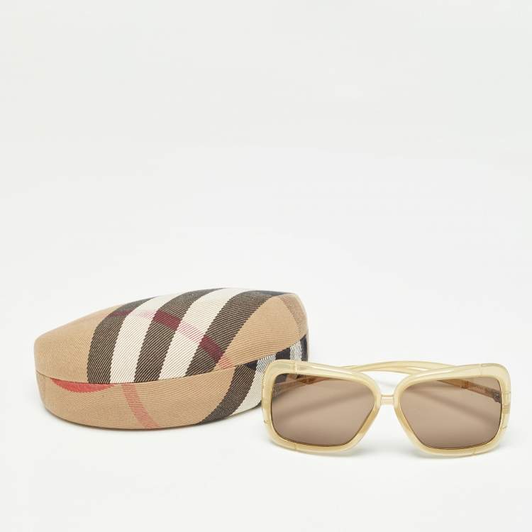 Pre Owned Burberry Cream Acetate B 4001 Square Sunglasses