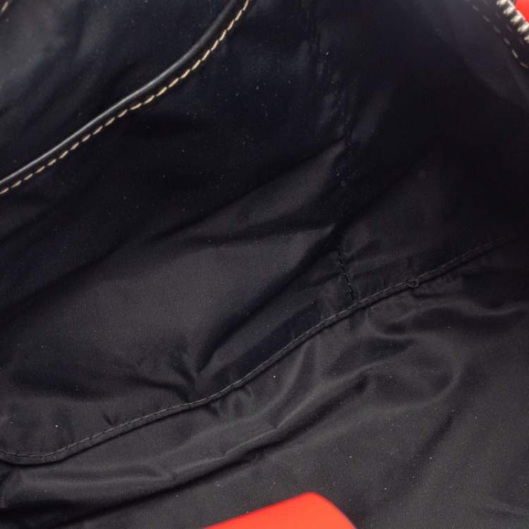 مملوكة مسبقًا Burberry Black/Beige Vintage Check Nylon and Leather Large Barrel Bag