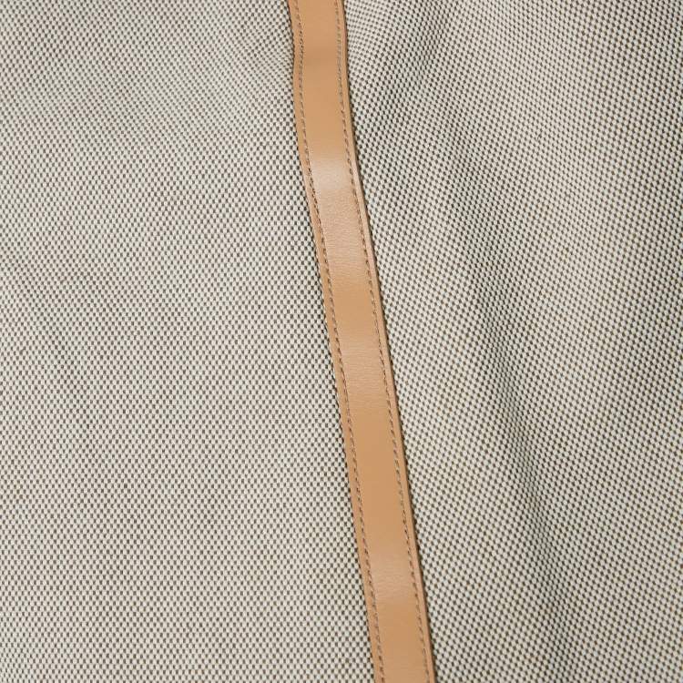 مملوكة مسبقًا Burberry Beige Canvas Leather Trim Short Skirt M