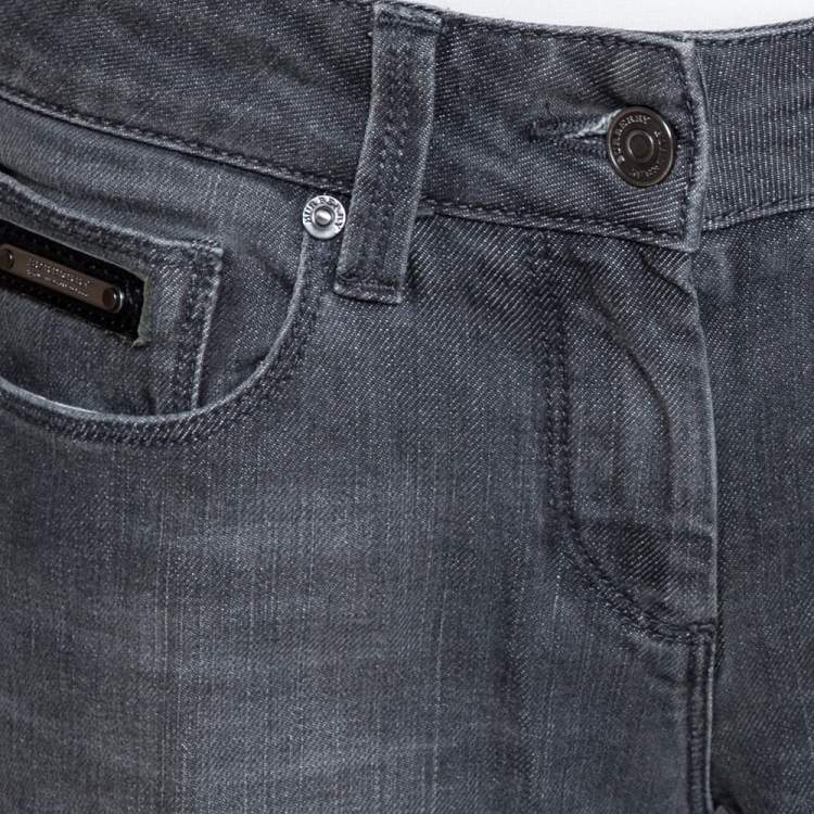 مملوكة مسبقًا Burberry Grey Washed Denim Flared Leg Jeans M