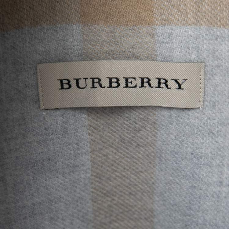 Pre Owned Burberry Grey Check Wool Reversible Cape One Size