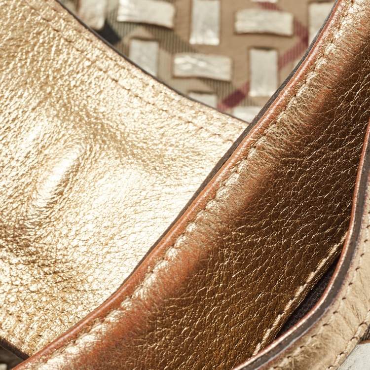 Pre Owned Burberry Gold/Beige Haymarket Check PVC and Leather Woven Brooke Hobo