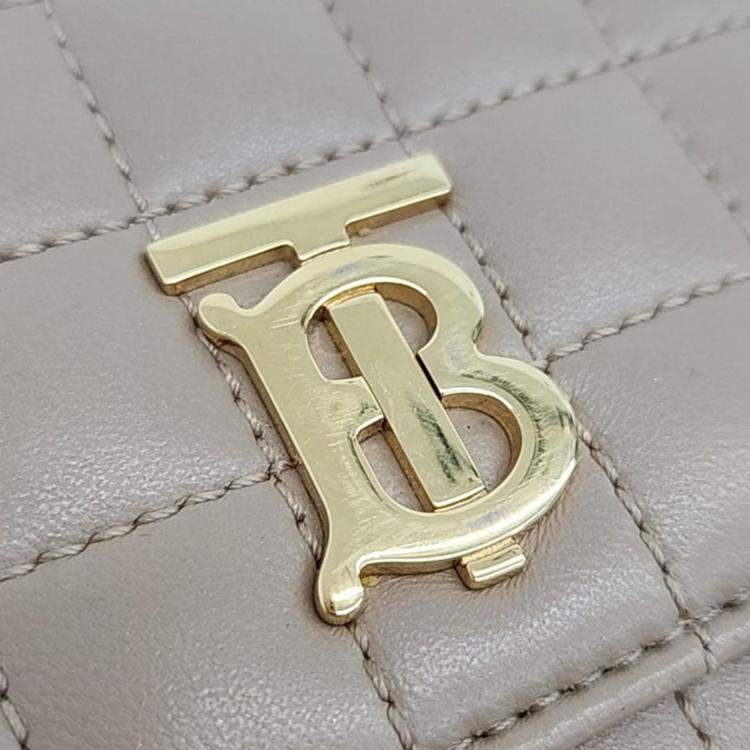 Pre Owned Burberry Beige Quilted Chain Crossbody Bag