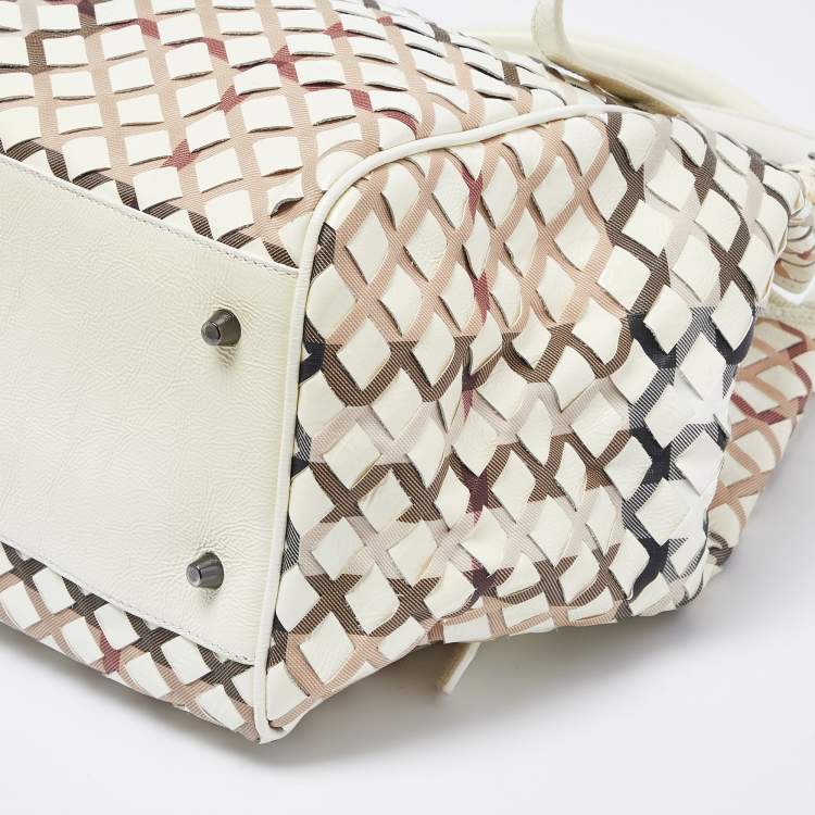 Pre Owned Burberry Beige House Check Canvas and Patent Leather Tote