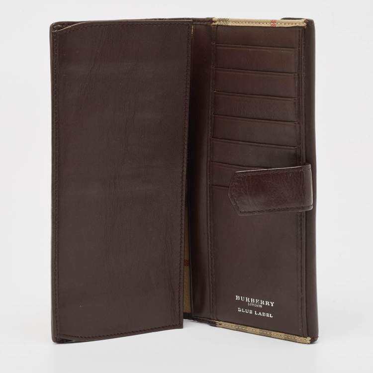 Pre Owned Burberry Brown/Beige Haymarket PVC and Leather Buckle Flap Continental Wallet