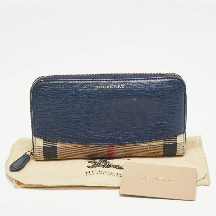 Pre Owned Burberry Navy Blue/Beige House Check Canvas and Leather Zip Continental Wallet