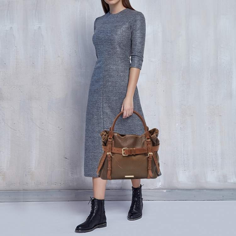 Pre Owned Burberry Two Tone Brown Leather Stitched Bridle Tote